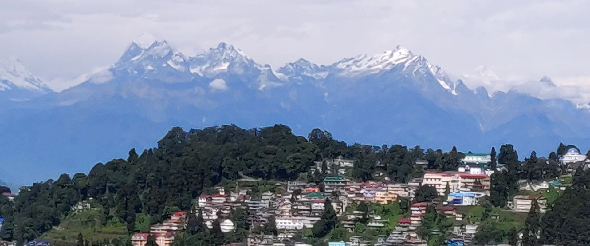 Kalimpong Gangtok Pelling Darjeeling Tour